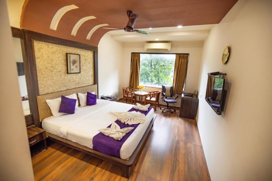 Sheetal International Hotel Raipur  Bagian luar foto
