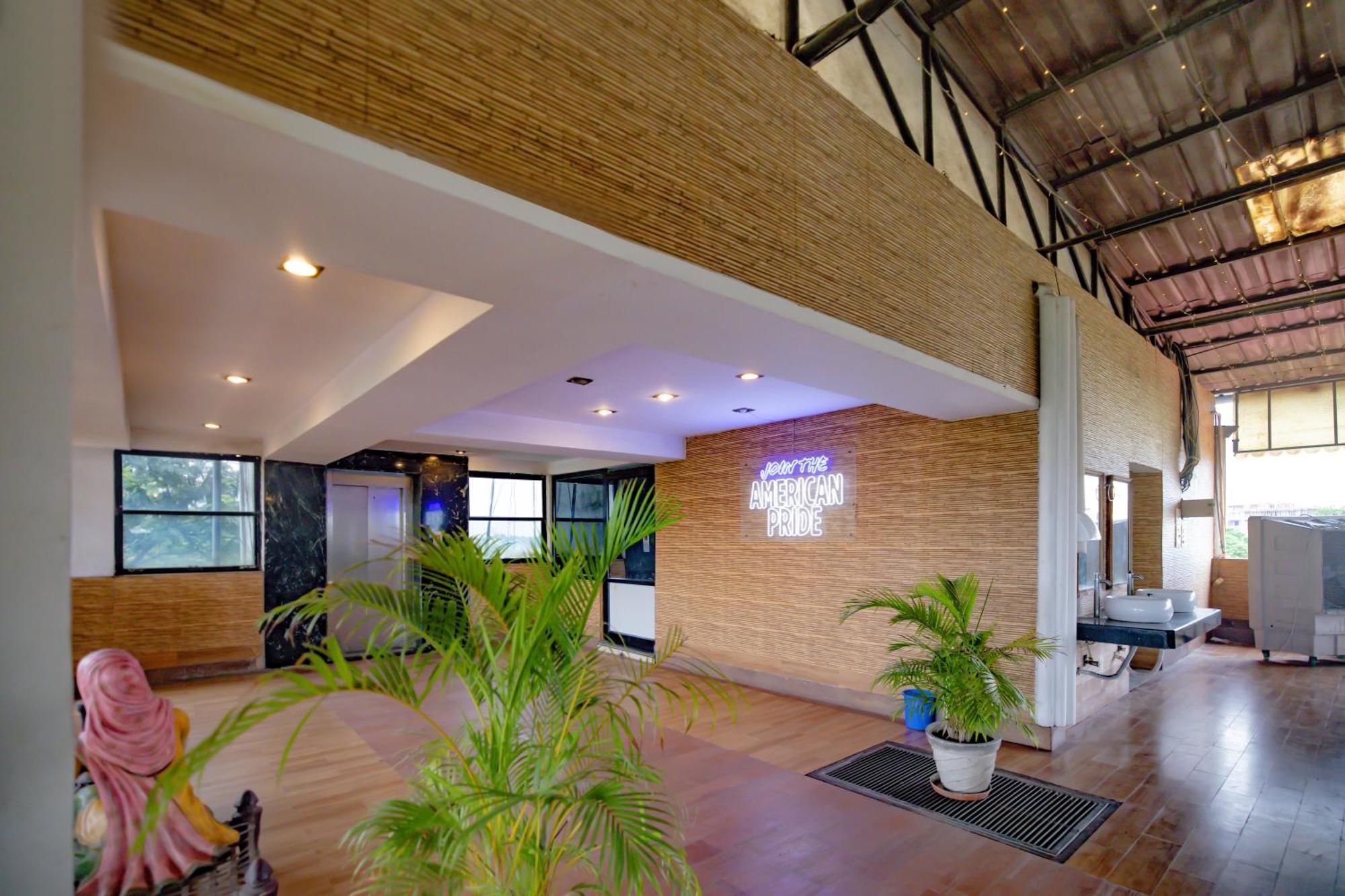 Sheetal International Hotel Raipur  Bagian luar foto